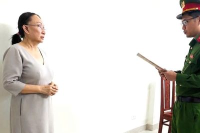Vụ nhập lậu 28.000 viên kim cương: Khởi tố thêm 4 người, có chủ tiệm vàng Kim Lý