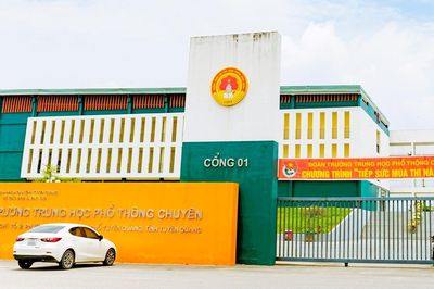 'Một kỳ thi mang 2 mục đích khác nhau rất dễ nảy sinh tiêu cực'