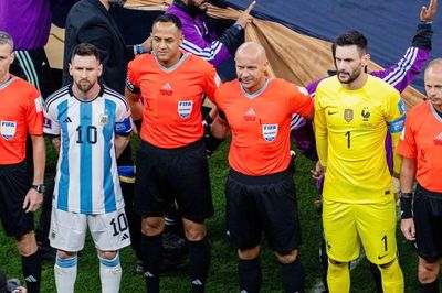 Trọng tài mang vận son cho Messi bắt chính trận Argentina vs Anh