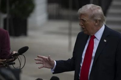 Mỹ tiếp tục không kích Iran, ông Trump nói thỏa thuận vẫn 'có thể đạt được'