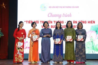 Phụ nữ phường Cửa Nam lan tỏa đạo lý 'uống nước nhớ nguồn'