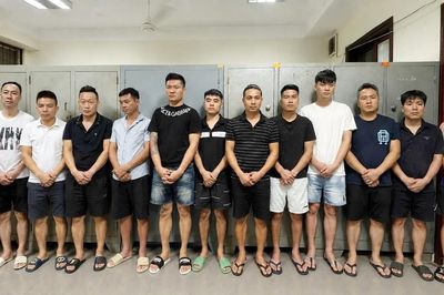 Đường dây cá độ bóng đá hơn 60 tỷ đồng bị triệt phá