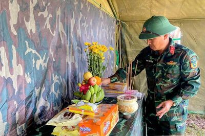 Hành trình thầm lặng đưa đồng đội trở về với đất mẹ - Bài 1: Những người lính đi tìm dấu chân đồng đội