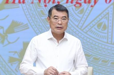 Đổi mới công tác thi đua, khen thưởng theo hướng thực chất gắn với kết quả nhiệm vụ và mục tiêu cụ thể