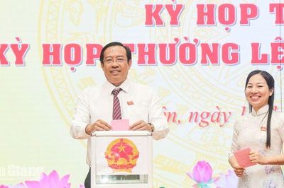 Hà Tiên điều chỉnh chỉ tiêu tăng trưởng kinh tế lên từ 14%