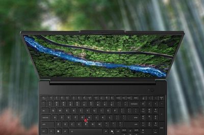 Lenovo ThinkPad P16s Gen 5 AMD: Đột phá với RAM LPCAMM2 96GB và đồ họa Blackwell
