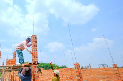 Hỗ trợ xóa nhà tạm, nhà dột nát cho con đẻ của người hoạt động kháng chiến bị nhiễm chất độc hóa học