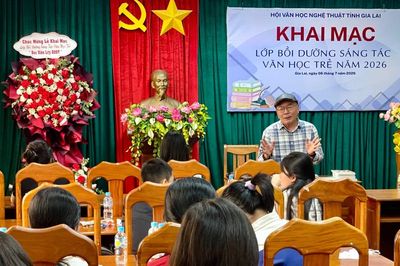 Ươm mầm văn học trẻ