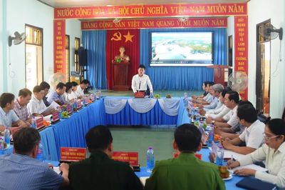 Lãnh đạo UBND tỉnh làm việc với xã Triệu Bình