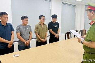 Khởi tố nhóm đối tượng tổ chức cá độ bóng đá qua mạng với số tiền hơn 22,4 tỷ đồng
