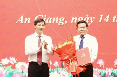 Ông Đinh Văn Nơi giữ chức Phó bí thư Tỉnh ủy An Giang, kiêm Bí thư đặc khu Phú Quốc