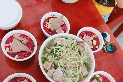Người đàn ông bị phù não nguy kịch sau 4 ngày ăn tiết canh