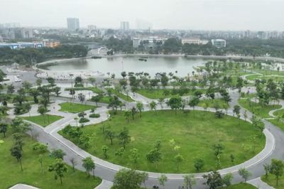 Công viên Long Biên - Không gian xanh giữa lòng đô thị