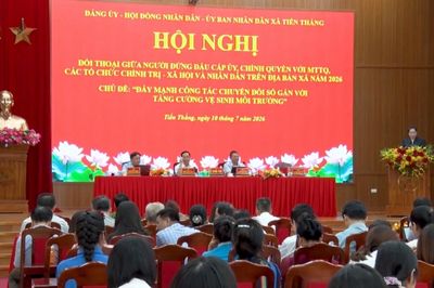 Xã Tiến Thắng đối thoại về thúc đẩy chuyển đổi số gắn với môi trường