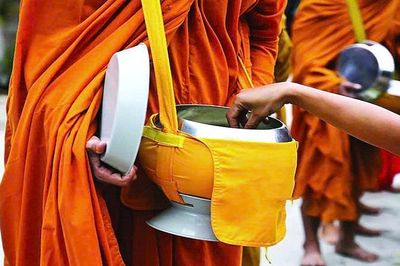 Tóm lược Bộ Bản Duyên (Phần 3) - Bố thí độ vô cực