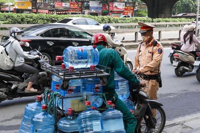 Hà Nội xử lý nghiêm xe máy che, làm mờ biển số