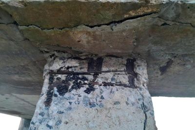 Hiểm nguy rình rập trên những cây cầu xuống cấp ở Quảng Ngãi