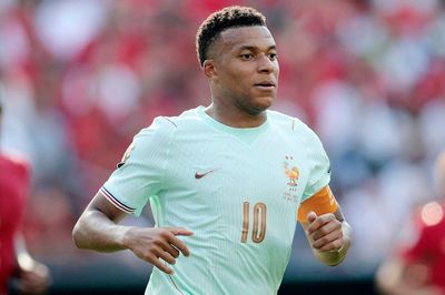 Thống kê đáng chú ý trận Pháp vs Tây Ban Nha: Mbappe đụng độ 'tường thép'