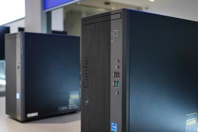 Giá cả kìm hãm tăng trưởng máy tính cá nhân trên toàn cầu
