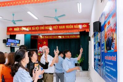 Không gian số giữa lòng thôn xóm tại xã Đông Anh