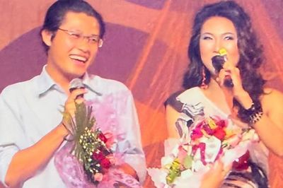 Nguyễn Văn Chung gây chú ý với bức ảnh 21 năm trước cùng một nữ ca sĩ đình đám