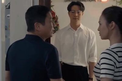 'Tổng tài' đến nhà tặng quà, ông Đăng (NSƯT Chí Trung) phũ phàng đuổi về