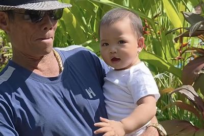 Bố đẻ H'Hen Niê gây chú ý, nàng hậu hé lộ 'mất tiền oan' vì anh em trai