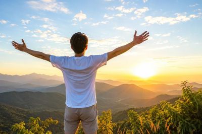 Người thành công không nói nhiều, họ chỉ âm thầm làm tốt 6 điều