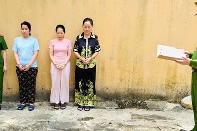 Đường dây buôn lậu 30.000 viên kim cương xuyên quốc gia: Khởi tố loạt chủ tiệm vàng lớn tại TP HCM