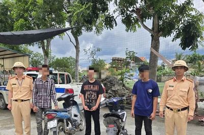 Xử lý nghiêm các trường hợp 'bốc đầu' xe máy, gây nguy hiểm cho người tham gia giao thông