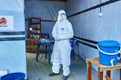 Mất dấu 80% nguồn lây, dịch Ebola chủng hiếm tại Congo vượt tầm kiểm soát