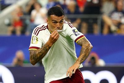 Tây Ban Nha lập kỷ lục ghi bàn tại World Cup