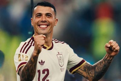 'Người thừa' ở Man City thành cầu thủ hay nhất bán kết World Cup