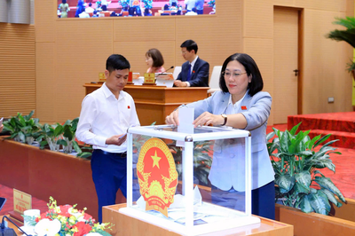 Hà Nội: Phê duyệt dự án tu bổ, xử lý ô nhiễm sông Nhuệ hơn 75.000 tỷ đồng