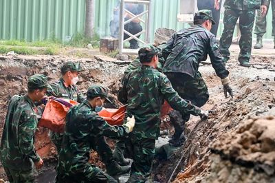 Phát hiện thêm 19 bộ hài cốt liệt sĩ tại Công viên Lê Thị Riêng