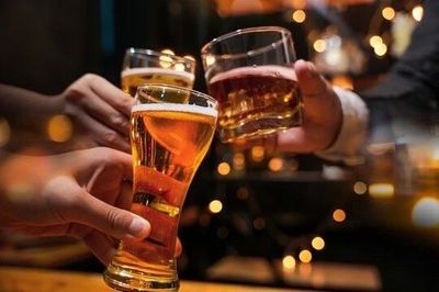 Rượu có thể gây ung thư, tổn thương não và tử vong sớm?