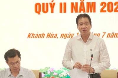 Khánh Hòa xem xét trách nhiệm cán bộ coi thi tại Điểm thi THPT Ngô Gia Tự