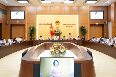 Đề xuất mô hình tập đoàn xuất bản - truyền thông