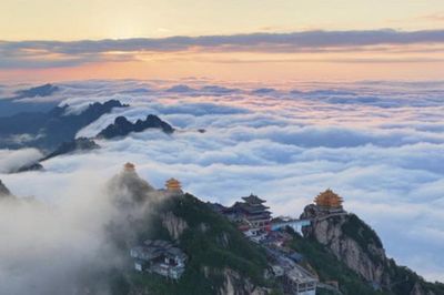 Tuyển 'người săn mây', trả mức lương gây bất ngờ
