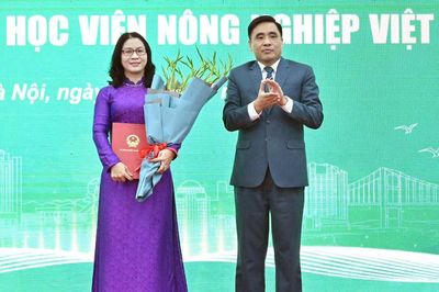 GS.TS Nguyễn Thị Lan tiếp tục giữ chức Giám đốc Học viện Nông nghiệp Việt Nam