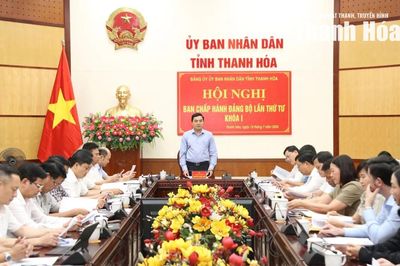 Tập trung lãnh đạo, chỉ đạo thực hiện hiệu quả các mục tiêu, nhiệm vụ chính trị được giao