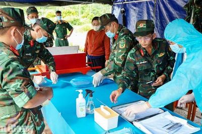 Lấy 152 mẫu hài cốt liệt sĩ tại Nghĩa trang Liệt sĩ Tịnh Biên