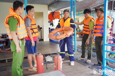 Tuyên truyền kỹ năng phòng chống đuối nước tại lòng hồ Trị An