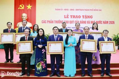 Lễ trao tặng các phần thưởng cao quý của Đảng và Nhà nước năm 2026