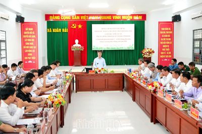 Chủ tịch UBND tỉnh Nguyễn Việt Hùng làm việc với 4 xã phía nam Khánh Hòa