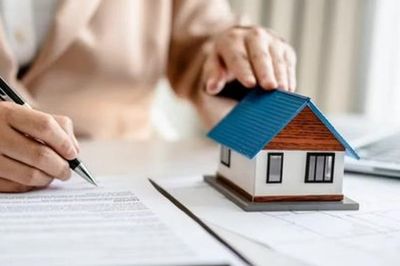 Đang thuê nhà ở xã hội có bị loại khỏi diện đăng ký mua?