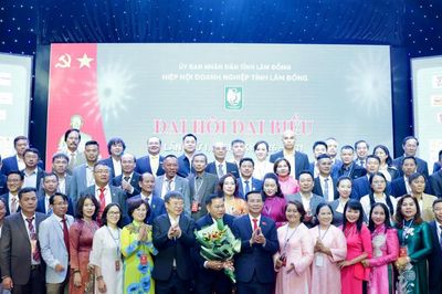 Khát vọng vươn mình và những 'nút thắt' cần tháo gỡ