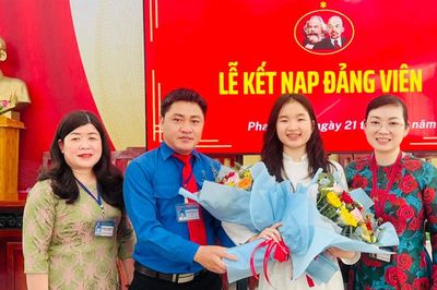 Lâm Đồng quyết tâm hoàn thành 100% chỉ tiêu phát triển đảng viên trong quý III năm 2026