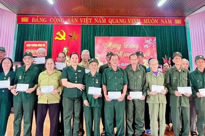 Những cống hiến thầm lặng
