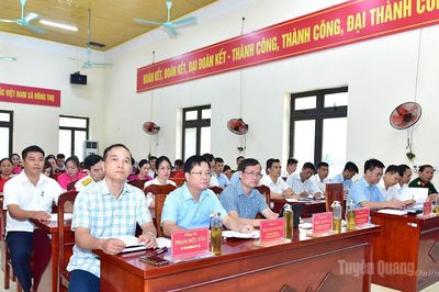 Trưởng Ban Tổ chức Tỉnh ủy Trần Quang Minh dự, chỉ đạo Hội nghị BCH Đảng bộ xã Đông Thọ